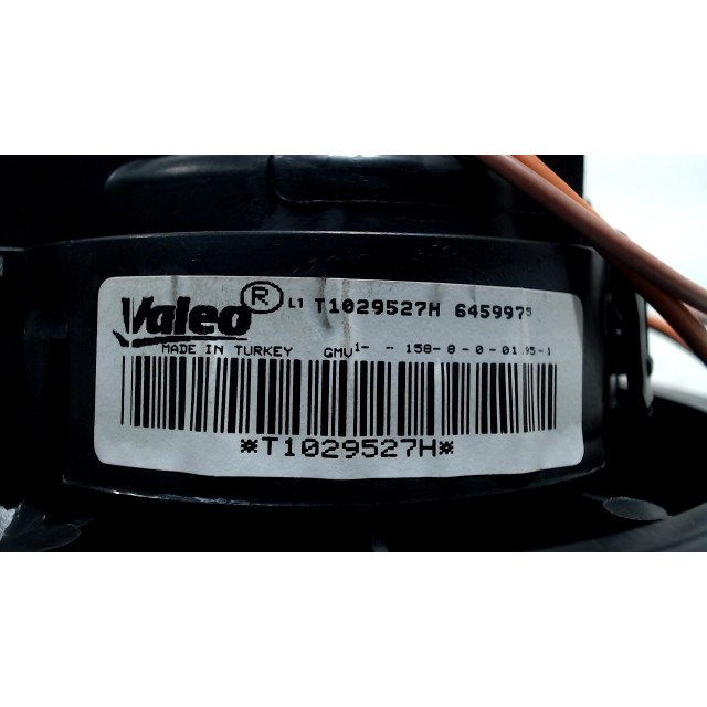 Kachel ventilator motor Renault Clio IV (5R) (2012 - heden) Hatchback 5-drs 0.9 Energy TCE 90 12V (H4B-408(H4B-B4))