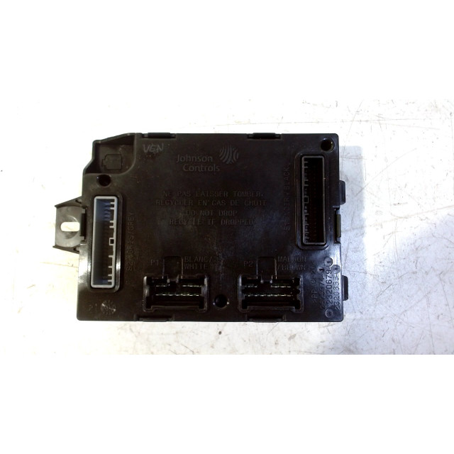Computer body control Smart Forfour (453) (2014 - heden) Hatchback 5-drs 1.0 12V (M281.920)