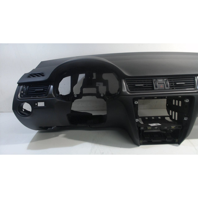 Airbag set Skoda Rapid Spaceback (2015 - 2019) Combi 1.2 TSI 16V (CJZC(Euro 6))
