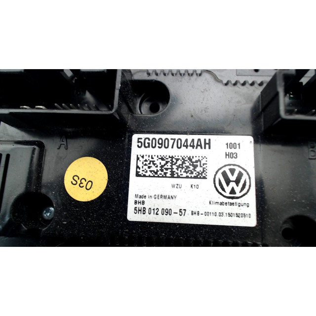 Bedieningspaneel kachel Volkswagen Passat Variant (3G5) (2014 - heden) Combi 2.0 TDI 16V 150 (CRLB)