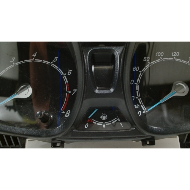 Cockpit Ford Fiesta 6 (JA8) (2008 - heden) Fiesta VII (JA8) Hatchback 1.25 16V (STJA)