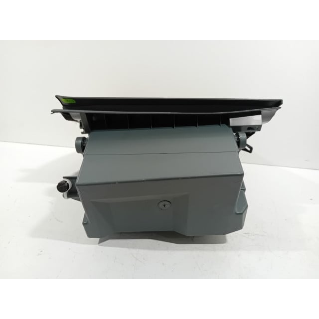Dashboardkastje Ford C-Max (DXA) (2012 - 2019) MPV 1.0 Ti-VCT EcoBoost 12V 125 (M1DA(Euro 5))