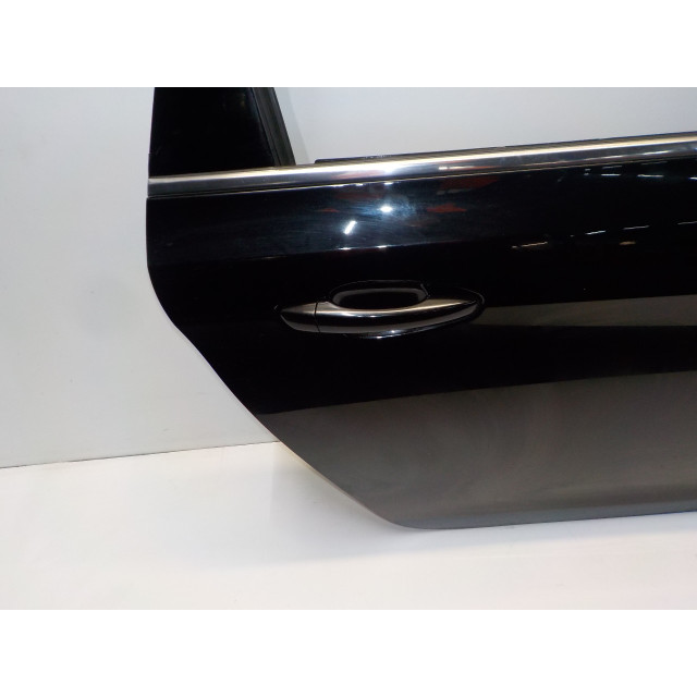 Portier rechts achter Peugeot 308 SW (L4/L9/LC/LJ/LR) (2014 - 2021) Combi 5-drs 1.6 BlueHDi 120 (DV6FC(BHZ))