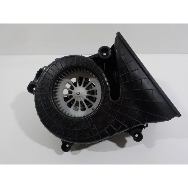 Kachel ventilator motor Renault Zoé (AG) (2012 - heden) Hatchback 5-drs 65kW (5AM-450(5AM-B4))