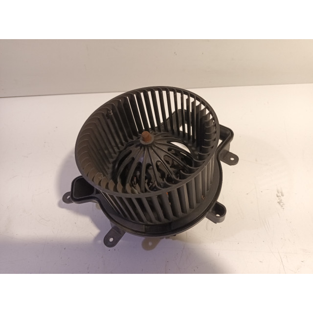 Kachel ventilator motor Peugeot 3008 I (0U/HU) (2009 - 2016) MPV 1.6 VTI 16V (EP6C(5FS))