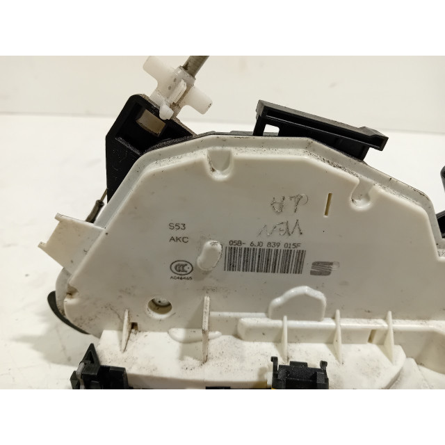 Slot mechaniek portier elektrisch centrale vergrendeling links achter Seat Ibiza ST (6J8) (2012 - 2015) Combi 1.2 TSI (CBZA)