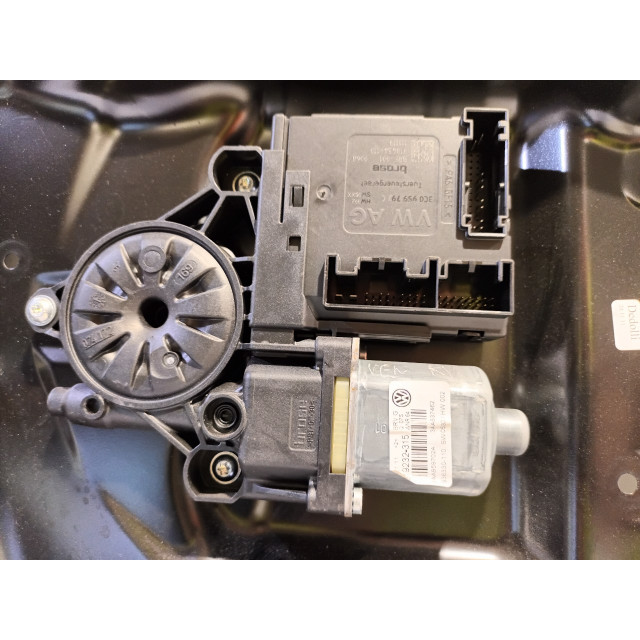 Raammechaniek elektrisch rechts voor Volkswagen Passat Variant (365) (2010 - 2014) Combi 1.4 TSI 16V (CAXA(Euro 5))