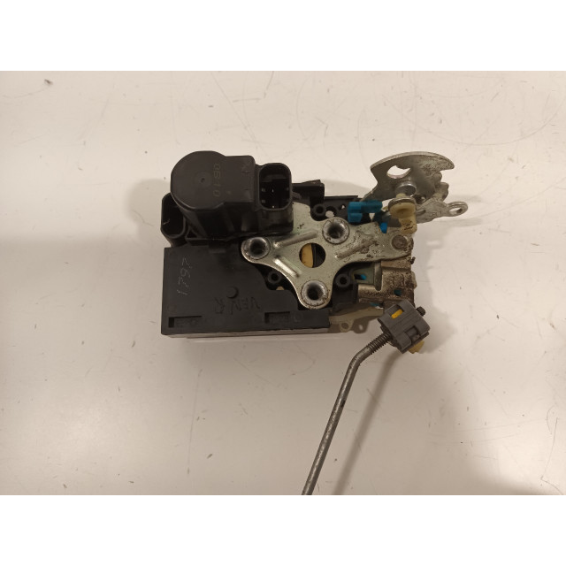 Slot mechaniek portier elektrisch centrale vergrendeling rechts voor Daewoo/Chevrolet Spark (M300) (2010 - 2015) Hatchback 1.0 16V Bifuel (LMT)