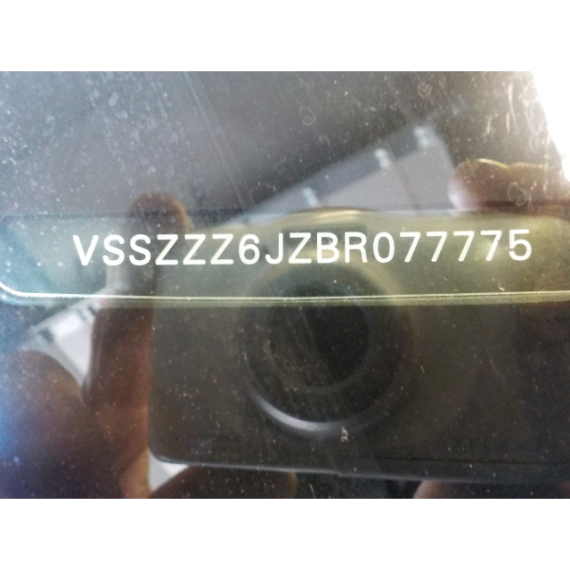 Versnellingsbak schakel Seat Ibiza ST (6J8) (2010 - 2015) Combi 1.2 TDI Ecomotive (CFWA)