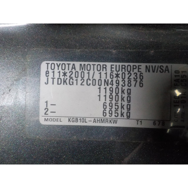 Cockpit Toyota Aygo (B10) (2005 - 2014) Hatchback 1.0 12V VVT-i (1KR-FE)