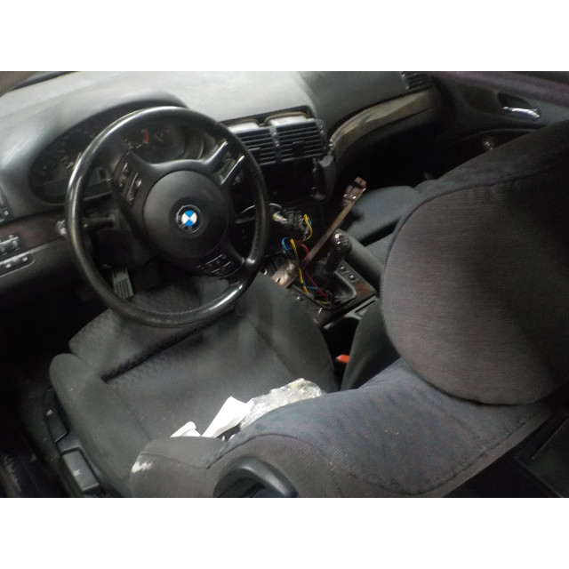 BMW 3 serie (E46/2)