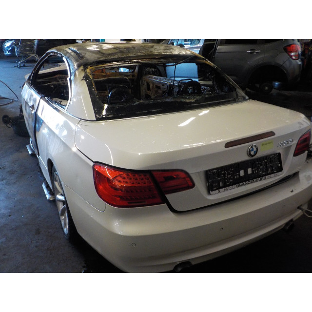 Aandrijfas links achter BMW 3 serie (E93) (2010 - 2013) Cabrio 335i 24V (N55-B30A)