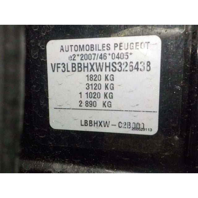 Handrem ontgrendeling Peugeot 308 (L3/L8/LB/LH/LP) (2013 - 2021) Hatchback 1.6 e-HDi (DV6C(9HC))
