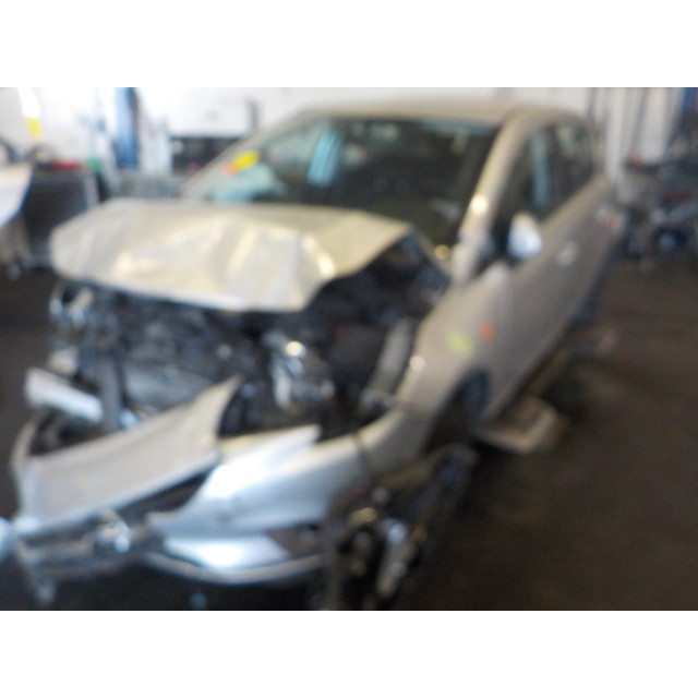 Motor raammechaniek elektrisch rechts voor Opel Corsa E (2014 - heden) Hatchback 1.3 CDTi 16V ecoFLEX (B13DTE(Euro 6))
