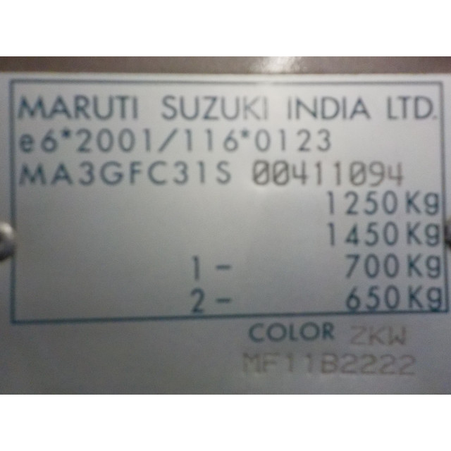 Veiligheidsgordel links voor Suzuki Alto (GF) (2009 - heden) Hatchback 5-drs 1.0 12V (K10B)