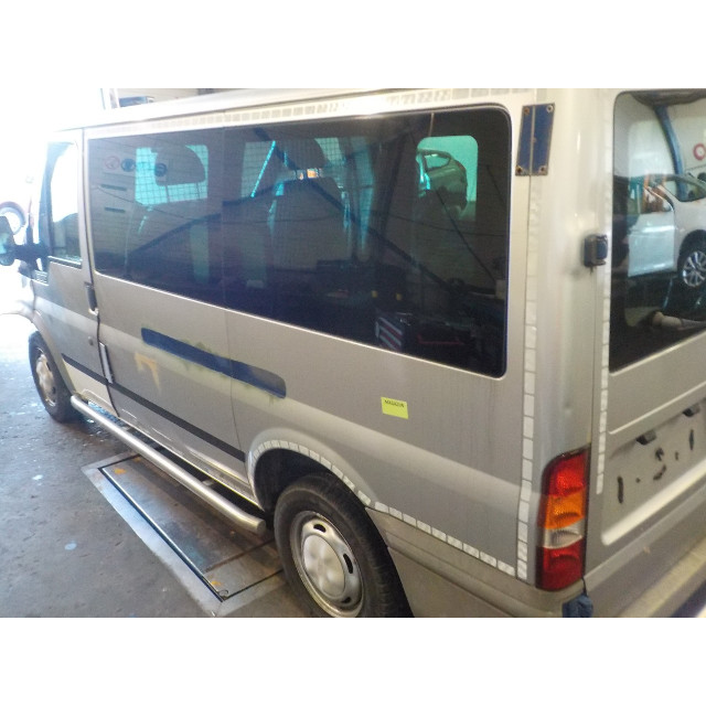 Remklauw links voor Ford Transit (2002 - 2006) FWD Bus 2.0 TDCi 16V (FIFA)