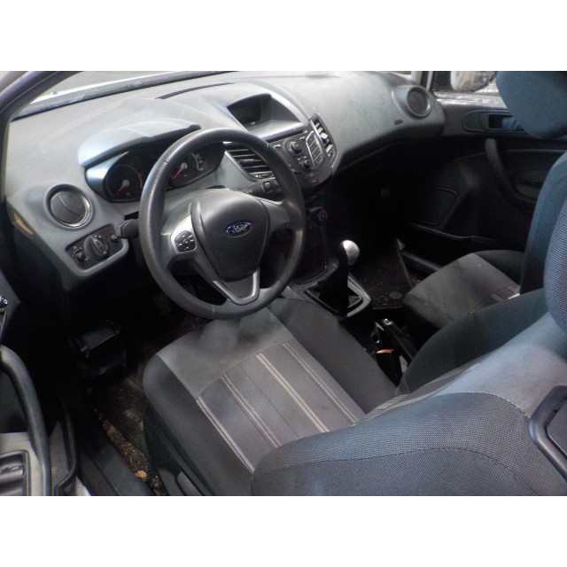 Veiligheidsgordel rechts voor Ford Fiesta 6 (JA8) (2010 - 2017) Hatchback 1.4 TDCi (F6JD(Euro 4))