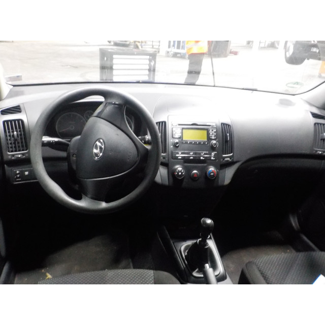 Bumperbalk voor Hyundai i30 (FD) (2007 - 2012) i30 Hatchback 1.4 CVVT 16V (G4FA)