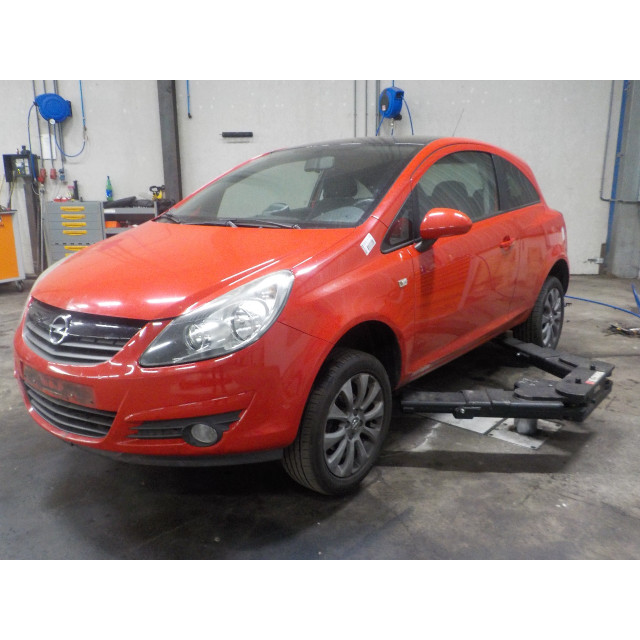Portier links voor Opel Corsa D (2009 - 2014) Hatchback 1.4 16V Twinport (A14XER(Euro 5))