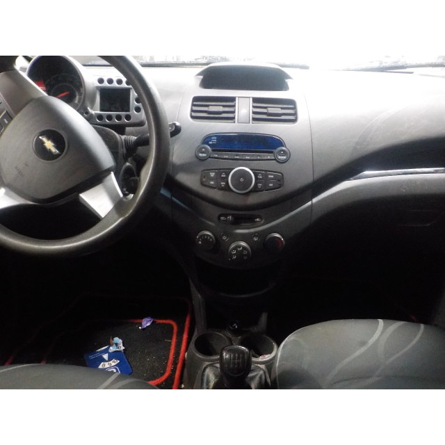 Portier rechts achter Daewoo/Chevrolet Spark (M300) (2010 - 2015) Hatchback 1.0 16V Bifuel (LMT)