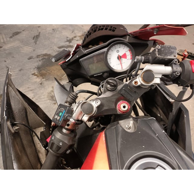 Yamaha Sport YZF-R125 - Front Schade