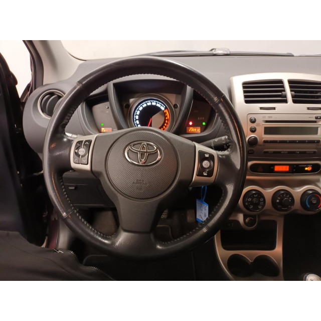 Toyota Urban Cruiser 1.3 VVT-i Aspiration - Airco - Export - Schade