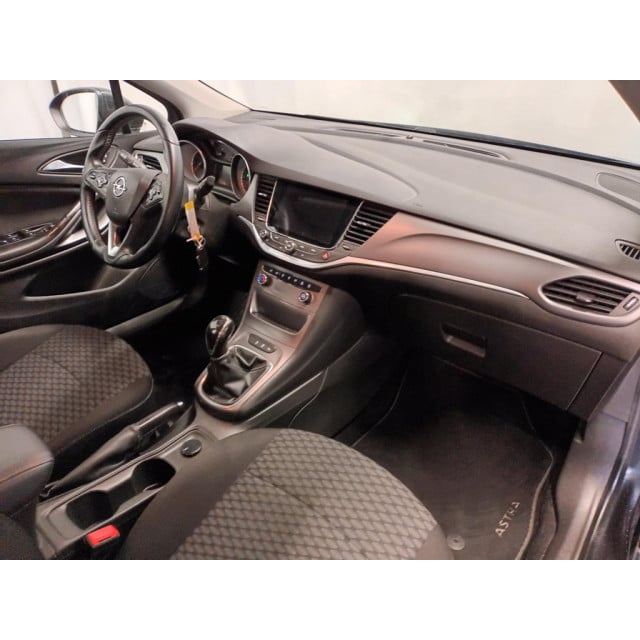 Opel Astra 1.0 Business+ - Parkeersensor - Cruise Control - Winterbanden