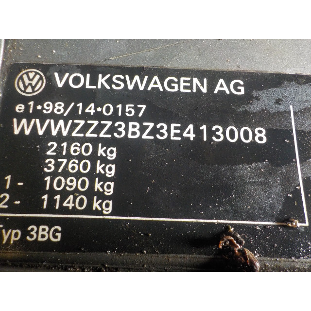 Versnellingsbak schakel Volkswagen Passat Variant 4Motion (3B6) (2000 - 2005) Combi 2.3 V5 20V (AZX(Euro 4))