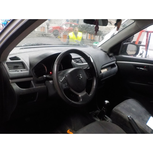 Abs pomp Suzuki Swift (ZA/ZC/ZD) (2010 - 2017) Hatchback 1.2 16V (K12B)