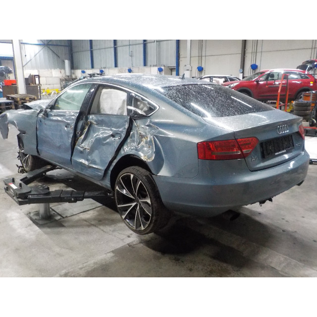Alarmlicht schakelaar Audi A5 Sportback (8TA) (2009 - 2014) Liftback 2.0 TFSI 16V (CDNB(Euro 5))