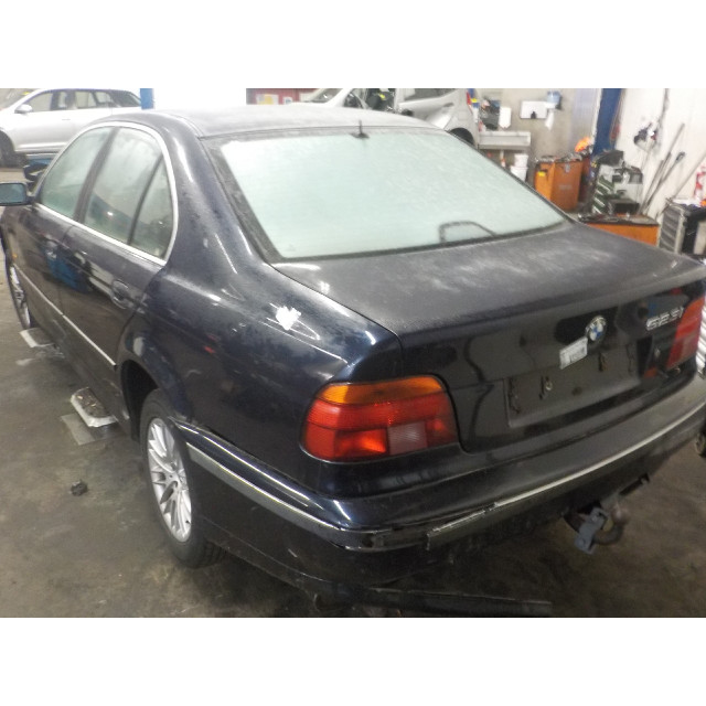 Cardan BMW 5 serie (E39) (1995 - 2000) Sedan 523i 24V (M52-B25(256S4))