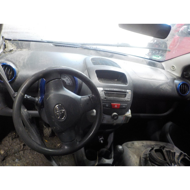 Motorkap Toyota Aygo (B10) (2005 - 2014) Hatchback 1.0 12V VVT-i (1KR-FE)