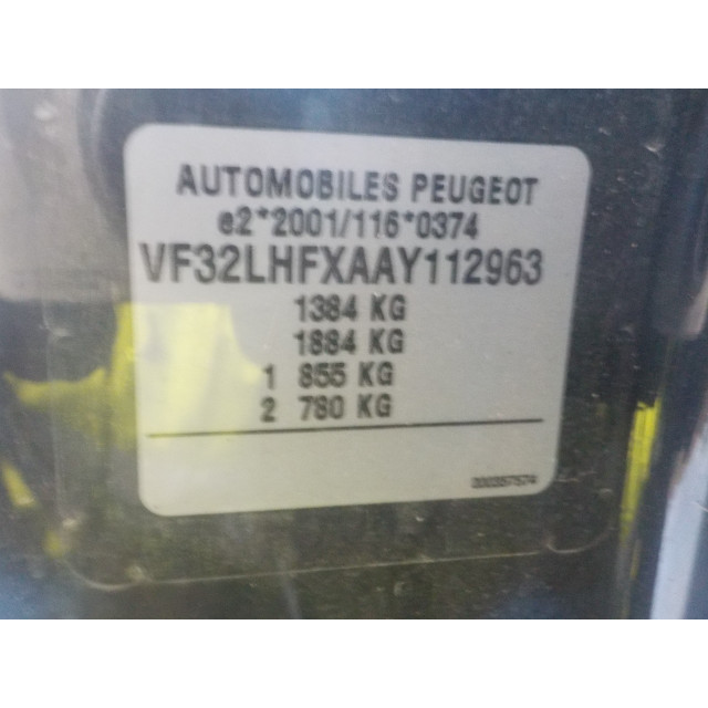 Raammechaniek elektrisch rechts voor Peugeot 206+ (2L/M) (2009 - 2013) Hatchback 1.1 XR,XS (TU1A(HFX))
