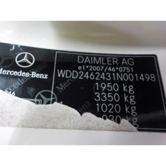 Schokbreker links achter Mercedes-Benz B (W246/242) (2011 - 2018) Hatchback 1.6 B-200 BlueEFFICIENCY Turbo 16V (M270.910)
