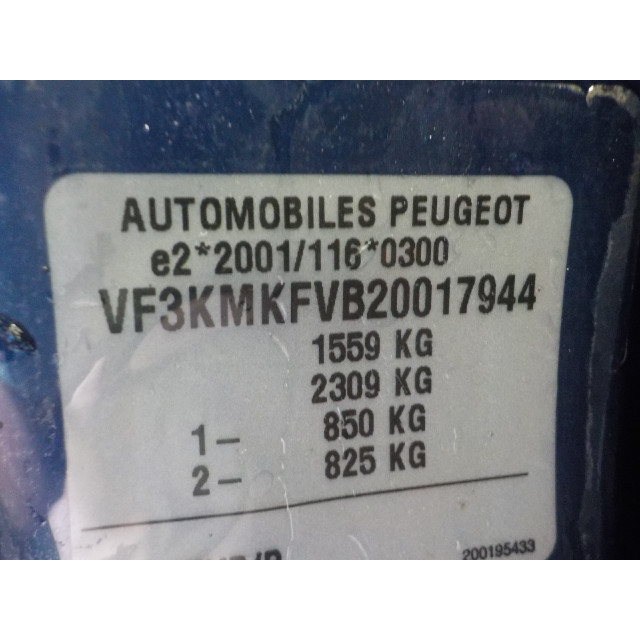 Portier links voor Peugeot 1007 (KM) (2005 - 2011) Hatchback 3-drs 1.4 (TU3JP(KFV))