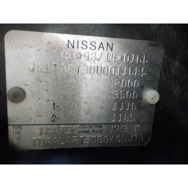 Voorscherm links Nissan/Datsun X-Trail (T30) (2001 - 2013) SUV 2.0 16V 4x2 (QR20DE)