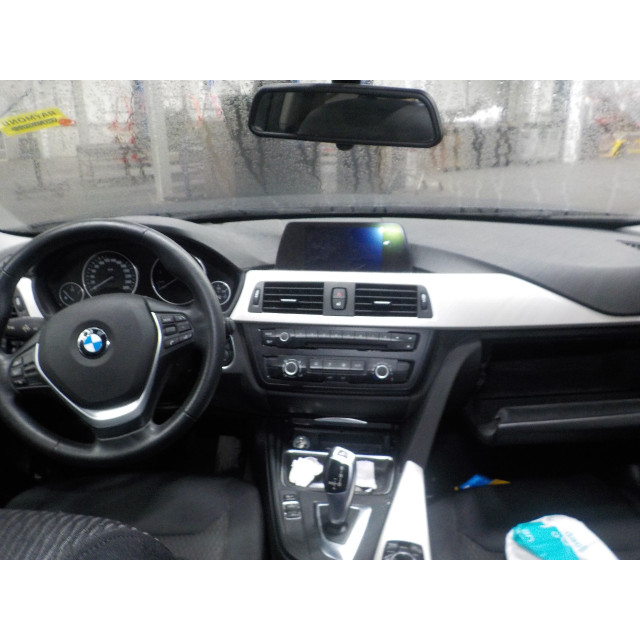 Gasdrukveerset voor BMW 3 serie (F30) (2012 - 2018) Sedan 320i 2.0 16V (N20-B20A)
