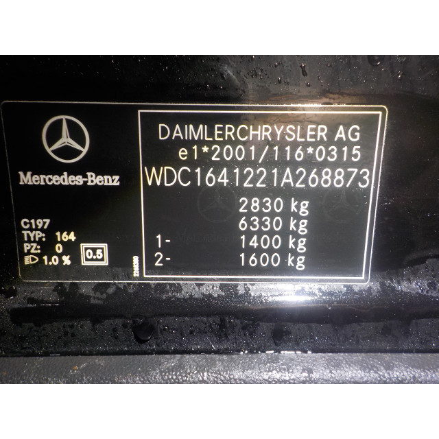 Raammechaniek elektrisch rechts voor Mercedes-Benz ML II (164/4JG) (2005 - 2009) SUV 3.0 ML-320 CDI 4-Matic V6 24V (OM642.940)