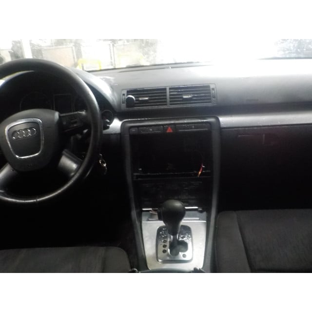 Versnellingsbak automaat Audi A4 (B7) (2004 - 2008) Sedan 2.0 20V (ALT)