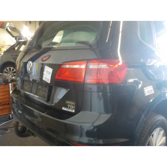 Draagarm links voor Volkswagen Golf Sportsvan (AUVS) (2014 - 2021) MPV 1.6 TDI BlueMotion 16V (CXXB)