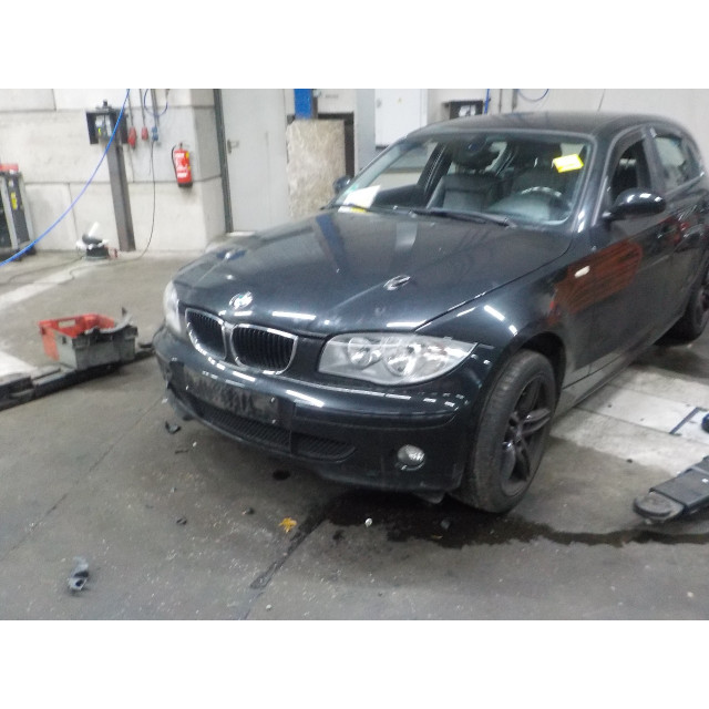 Veiligheidsgordel links voor BMW 1 serie (E87/87N) (2004 - 2011) Hatchback 5-drs 116i 1.6 16V (N45-B16A)