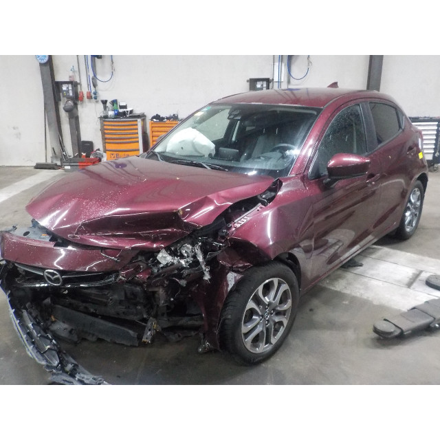 Abs pomp Mazda 2 (DJ/DL) (2014 - 2017) Hatchback 1.5 SkyActiv-G 90 (P5Y8)