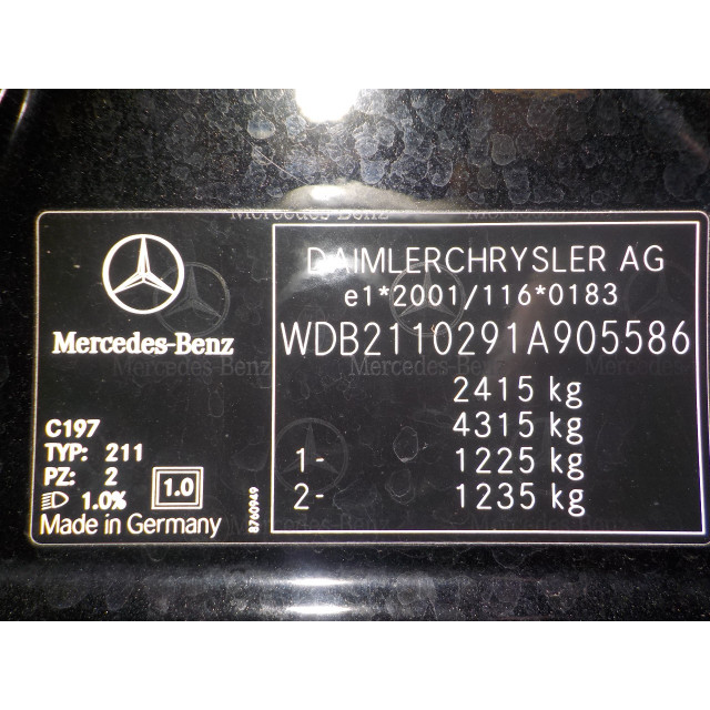 Mercedes-Benz E (W211)