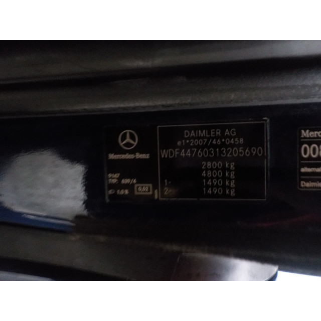 Schokbreker links achter Mercedes-Benz Vito (447.6) (2014 - heden) Van 1.6 111 CDI 16V (OM622.951(R9M-503))