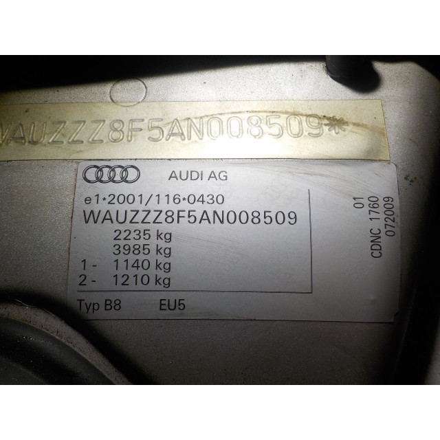 Veiligheidsgordel links achter Audi A5 Cabrio (8F7) (2009 - 2013) Cabrio 2.0 TFSI 16V Quattro (CDNC(Euro 5))