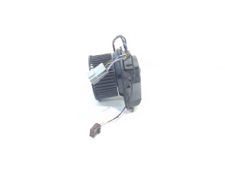 Kachel ventilator motor Renault Master III (FD/HD) (2000 - 2006) Van 2.2 dCi 16V (G9T-720)