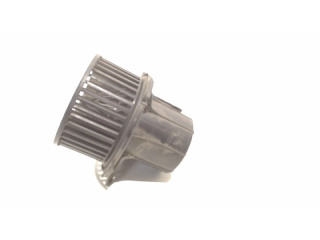 Kachel ventilator motor Peugeot 307 Break (3E) (2003 - 2008) 1.6 HDiF 110 16_V (DV6TED4(9HZ))