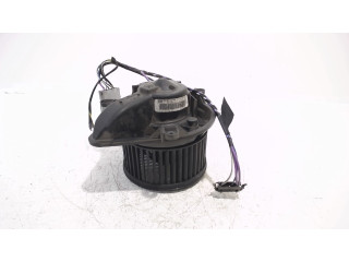 Kachel ventilator motor Renault Master III (FD/HD) (2001 - 2010) Van 2.5 dCi 16V (G9U-720)