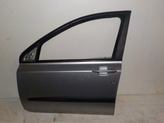 Portier links voor Fiat Stilo MW (192C) (2005 - 2008) Combi 1.6 16V (192.B.3000)