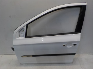Portier links voor Hyundai i20 (2008 - 2012) Hatchback 1.2i 16V (G4LA)